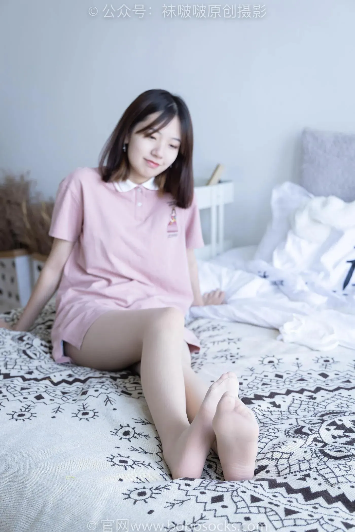 [BoBoSocks袜啵啵]NO.163 小甜豆-空军一号板鞋、白棉袜、肉丝 [135P]插图6